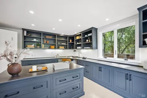 Kitchen - 95 Eldridge Ave, Mill Valley, CA 94941 photo 11 of 11