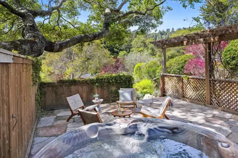 Exterior - 95 Eldridge Ave, Mill Valley, CA 94941 photo 19 of 34