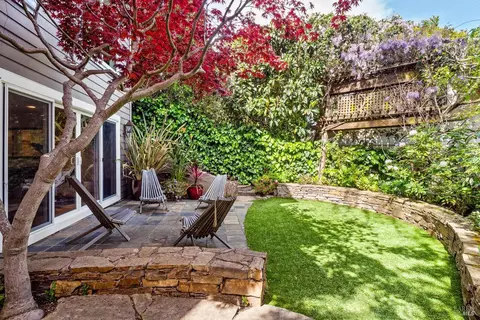 Exterior - 112 Filbert Ave, Sausalito, CA 94965 photo 4 of 9