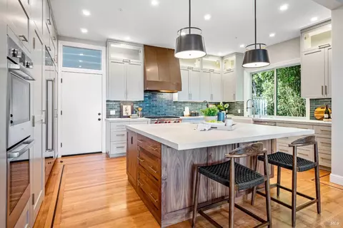 Kitchen - 112 Filbert Ave, Sausalito, CA 94965 photo 1 of 7