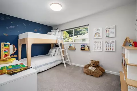Bedroom - 87 Paseo Way, Greenbrae, CA 94904 photo 2 of 3