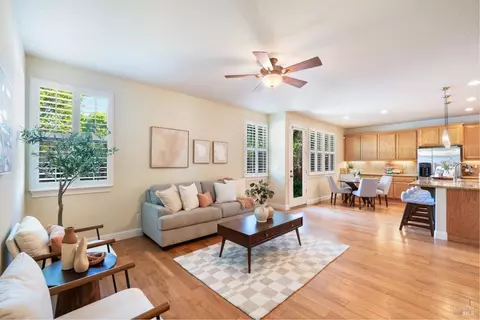 Living - 1244 Pedroncelli Dr, Windsor, CA 95492 photo 8 of 8