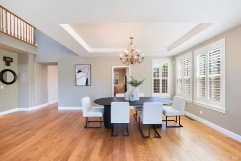 Dining - 1244 Pedroncelli Dr, Windsor, CA 95492 photo 2 of 4