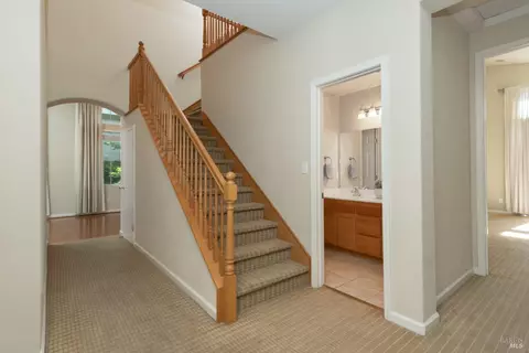 Entry Way - 2917 Lakefront Ct, Fairfield, CA 94533 photo 4 of 4