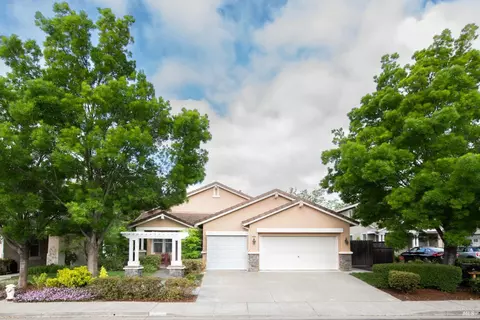 Exterior - 2917 Lakefront Ct, Fairfield, CA 94533 photo 13 of 13