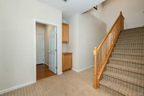 Entry Way - 2917 Lakefront Ct, Fairfield, CA 94533 photo 1 of 4
