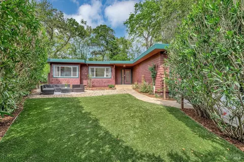 8 Esquire Ct, Novato, CA 94949 photo 42