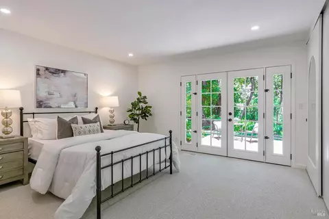 8 Esquire Ct, Novato, CA 94949 photo 20