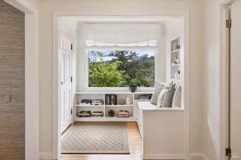Entry Way - 150 Eldridge Ave, Mill Valley, CA 94941 photo 1 of 2