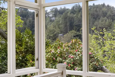 Dining - 150 Eldridge Ave, Mill Valley, CA 94941 photo 3 of 3