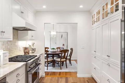 Kitchen - 150 Eldridge Ave, Mill Valley, CA 94941 photo 6 of 8