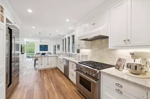 Kitchen - 150 Eldridge Ave, Mill Valley, CA 94941 photo 7 of 8