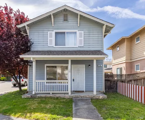 28 Garrett Way, Cloverdale, CA 95425