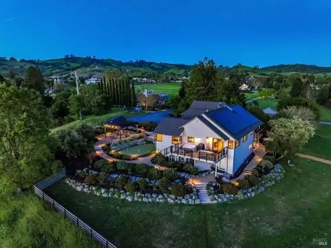 746 Dragonfly Ln, Healdsburg, CA 95448 photo 10