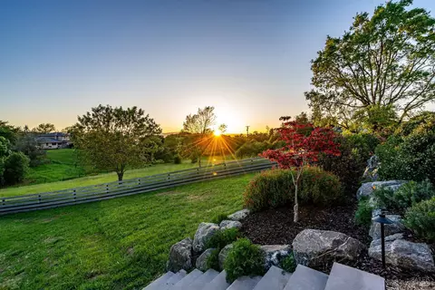 746 Dragonfly Ln, Healdsburg, CA 95448 photo 8