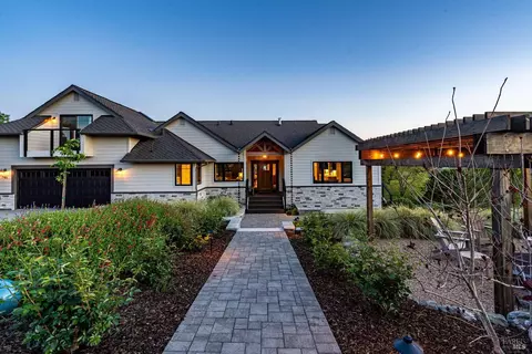 746 Dragonfly Ln, Healdsburg, CA 95448 photo 9
