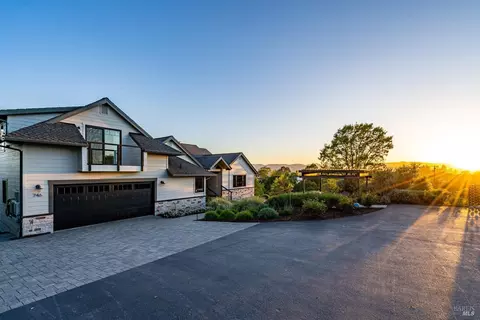 746 Dragonfly Ln, Healdsburg, CA 95448 photo 6