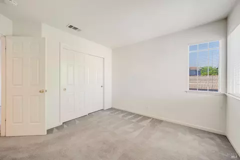 Bedroom - 836 Kells Cir, Vacaville, CA 95688 photo 1 of 5