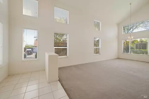 Living - 836 Kells Cir, Vacaville, CA 95688 photo 1 of 8