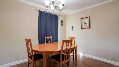 Dining - 137 University Ave, Vallejo, CA 94591 photo 2 of 2