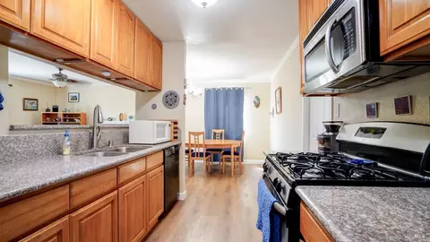 Kitchen - 137 University Ave, Vallejo, CA 94591 photo 1 of 3