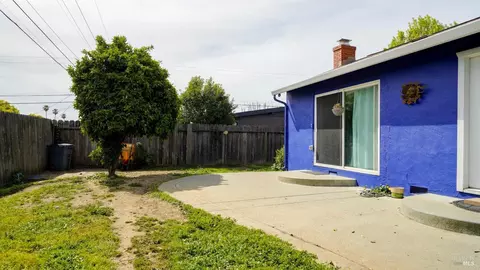 Exterior - 137 University Ave, Vallejo, CA 94591 photo 9 of 9