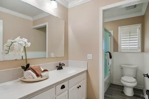 Bath - 320 Dominic Ct, Windsor, CA 95492 photo 3 of 4
