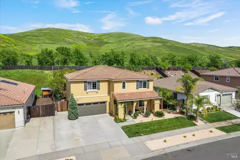 1404 Couples Cir, Fairfield, CA 94533