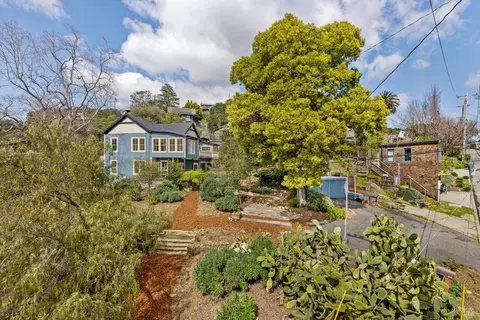 201 Hawthorne Ave, Larkspur, CA 94939