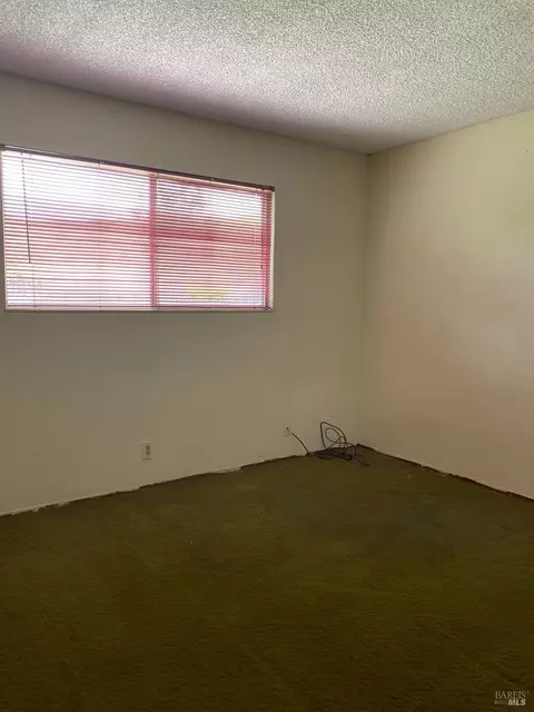 2879 Marigold Dr, Fairfield, CA 94533 photo 9