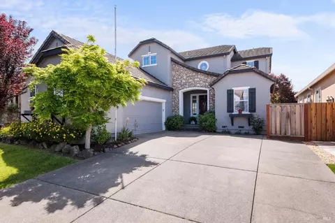 Exterior - 507 Sauvignon Pl, Windsor, CA 95492 photo 11 of 13