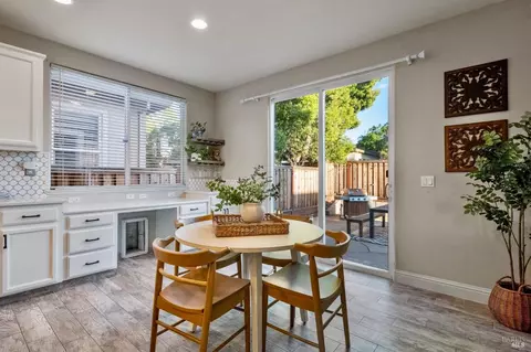Other - 507 Sauvignon Pl, Windsor, CA 95492 photo 3 of 13