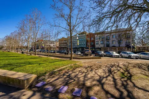 View/Area - 507 Sauvignon Pl, Windsor, CA 95492 photo 3 of 4