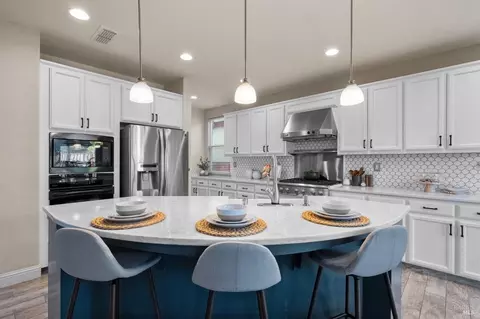 Kitchen - 507 Sauvignon Pl, Windsor, CA 95492 photo 1 of 2