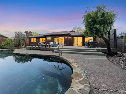 Exterior - 679 Riviera Cir, Larkspur, CA 94939 photo 14 of 18