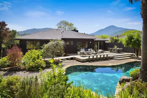 Exterior - 679 Riviera Cir, Larkspur, CA 94939 photo 5 of 18
