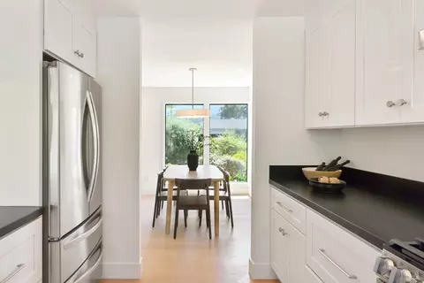 Kitchen - 679 Riviera Cir, Larkspur, CA 94939 photo 2 of 5