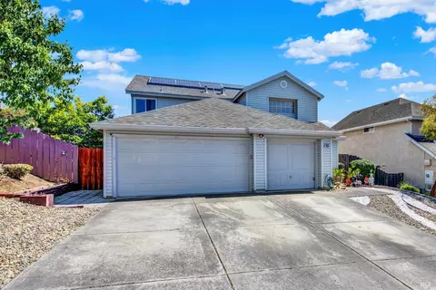 955 Griffin Dr, Vallejo, CA 94589 photo 2