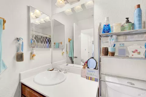 955 Griffin Dr, Vallejo, CA 94589 photo 37