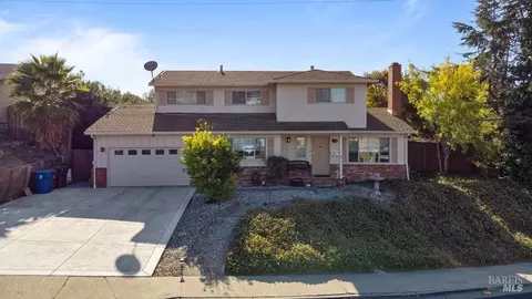 125 Terranova Dr, Antioch, CA 94509