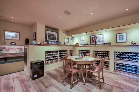 Dining - 21 Burning Tree Ct, Napa, CA 94558 photo 4 of 4