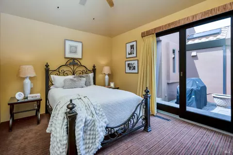 Bedroom - 21 Burning Tree Ct, Napa, CA 94558 photo 7 of 11