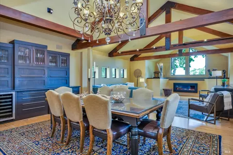 Dining - 21 Burning Tree Ct, Napa, CA 94558 photo 2 of 4