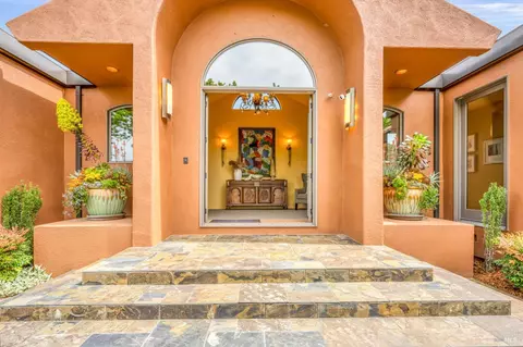 Entry Way - 21 Burning Tree Ct, Napa, CA 94558 photo 1 of 2