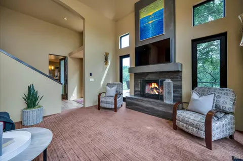 Bedroom - 21 Burning Tree Ct, Napa, CA 94558 photo 9 of 11