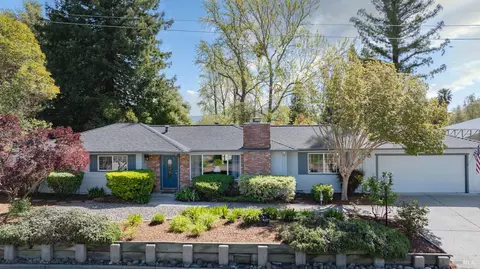 96 Eton Ct, Santa Rosa, CA 95403