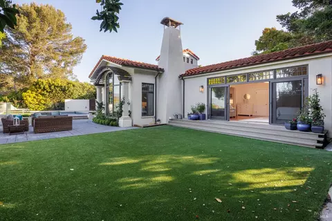 Exterior - 4 Rolling Hills Rd, Tiburon, CA 94920 photo 8 of 15