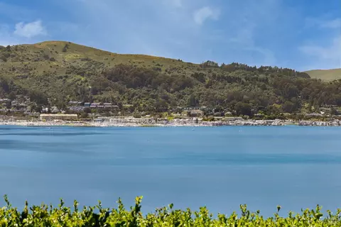 View/Area - 4 Rolling Hills Rd, Tiburon, CA 94920 photo 3 of 3