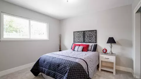 Bedroom - 1830 Clay St, Fairfield, CA 94533 photo 1 of 7