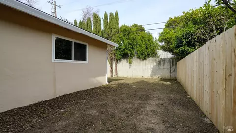 Exterior - 1830 Clay St, Fairfield, CA 94533 photo 10 of 10